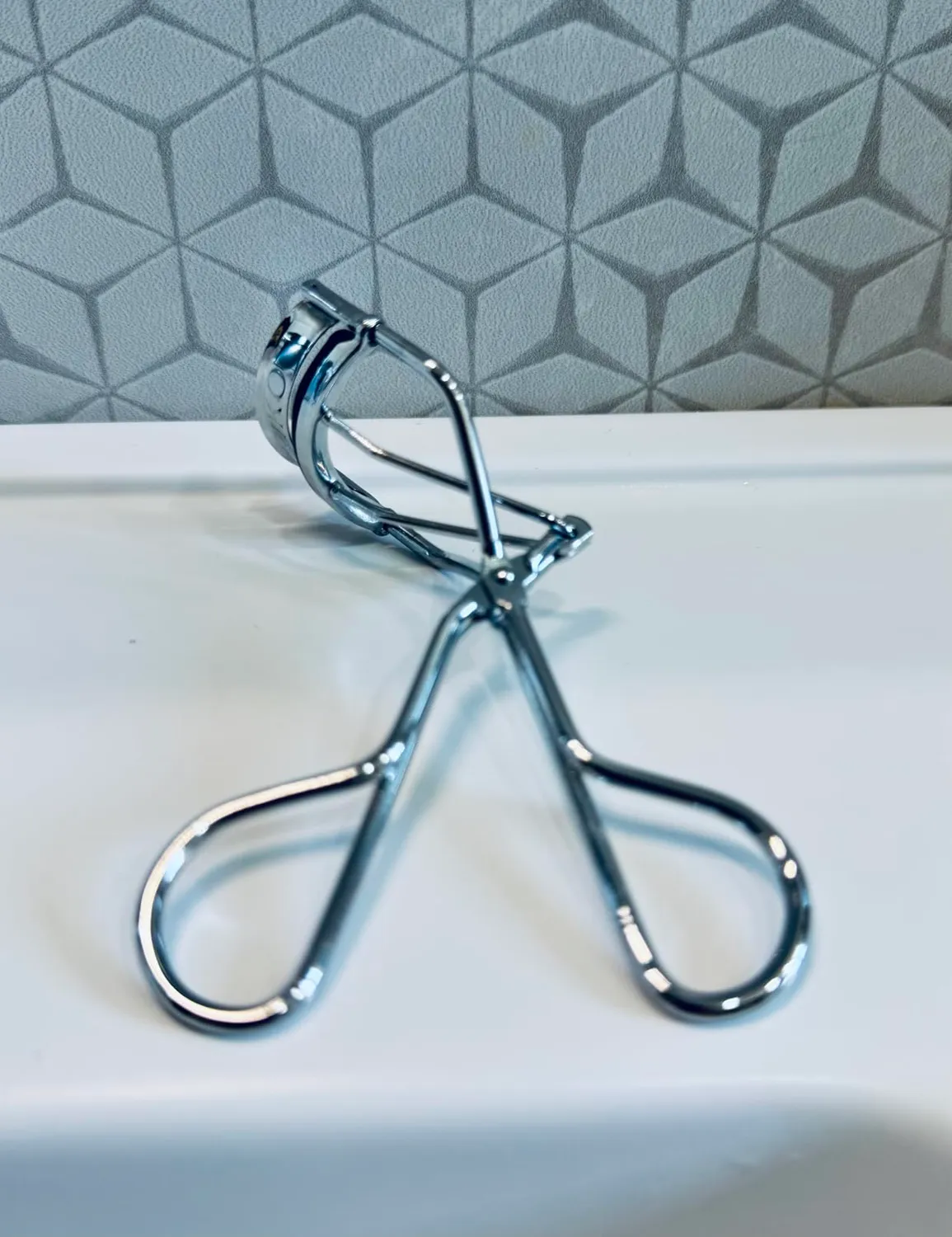 KIKO Eyelash Curler piegaciglia in acciaio