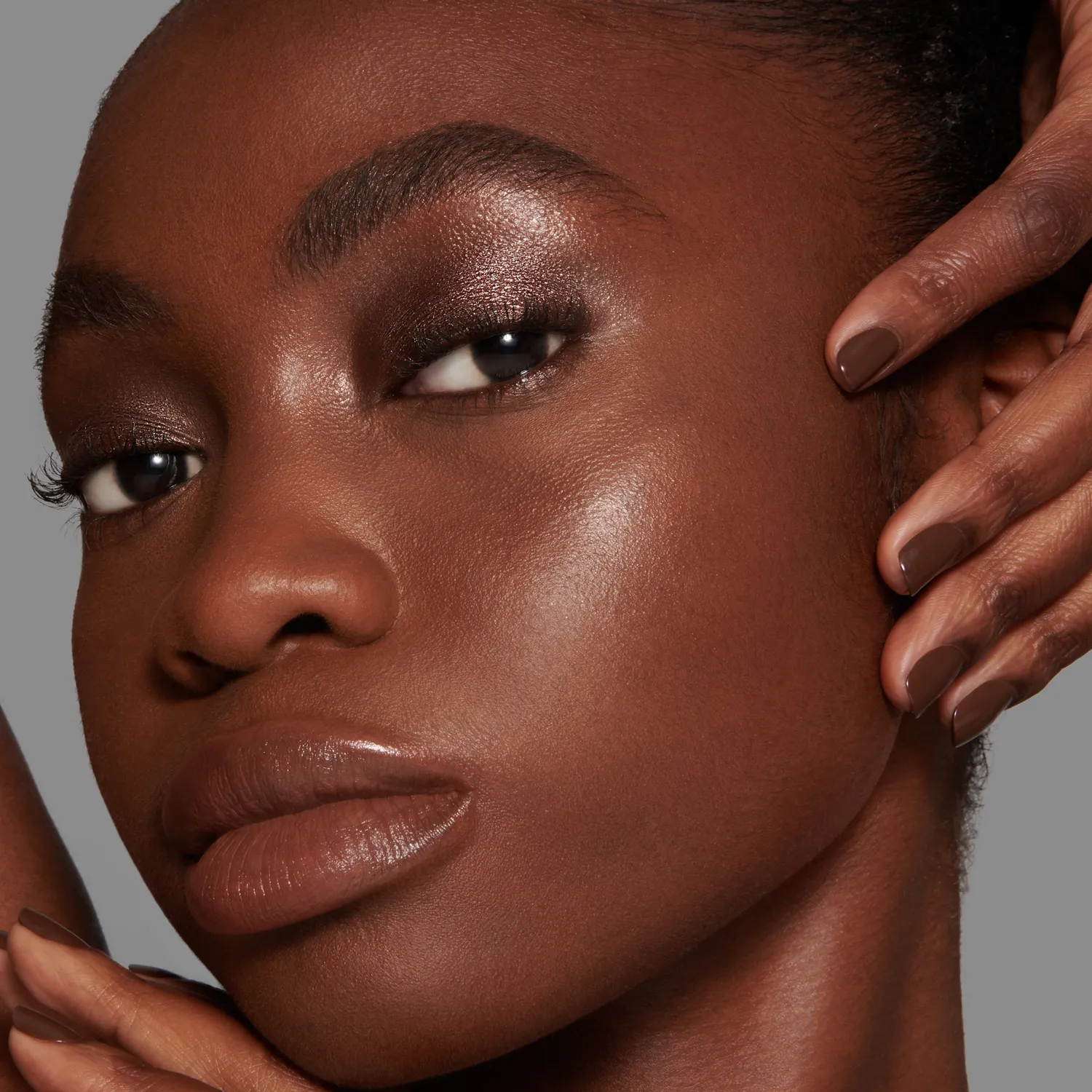 Lisa Eldridge Liquid Lurex Zora ombretto liquido