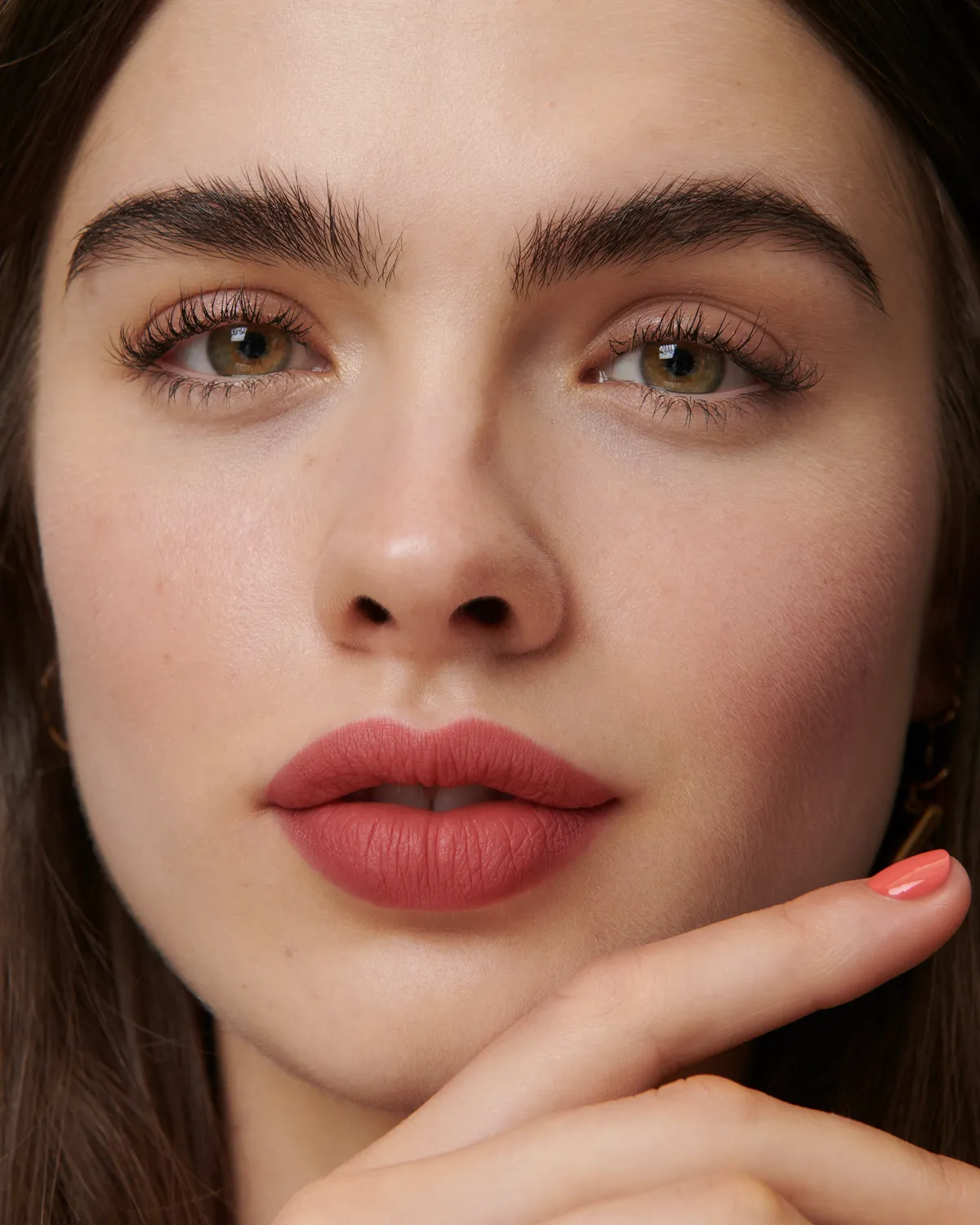 Lisa Eldridge Velveteen Rain rossetto liquido rosa matte
