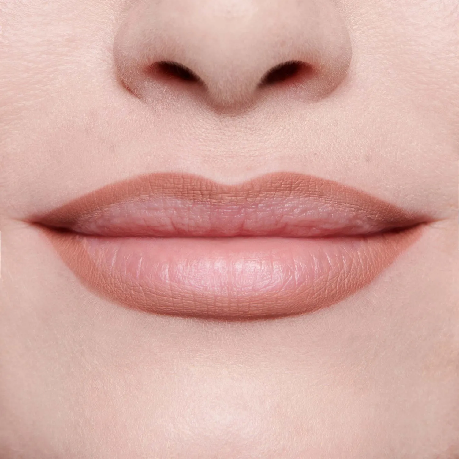 Lisa Eldridge Fawn matita labbra gel marrone neutro