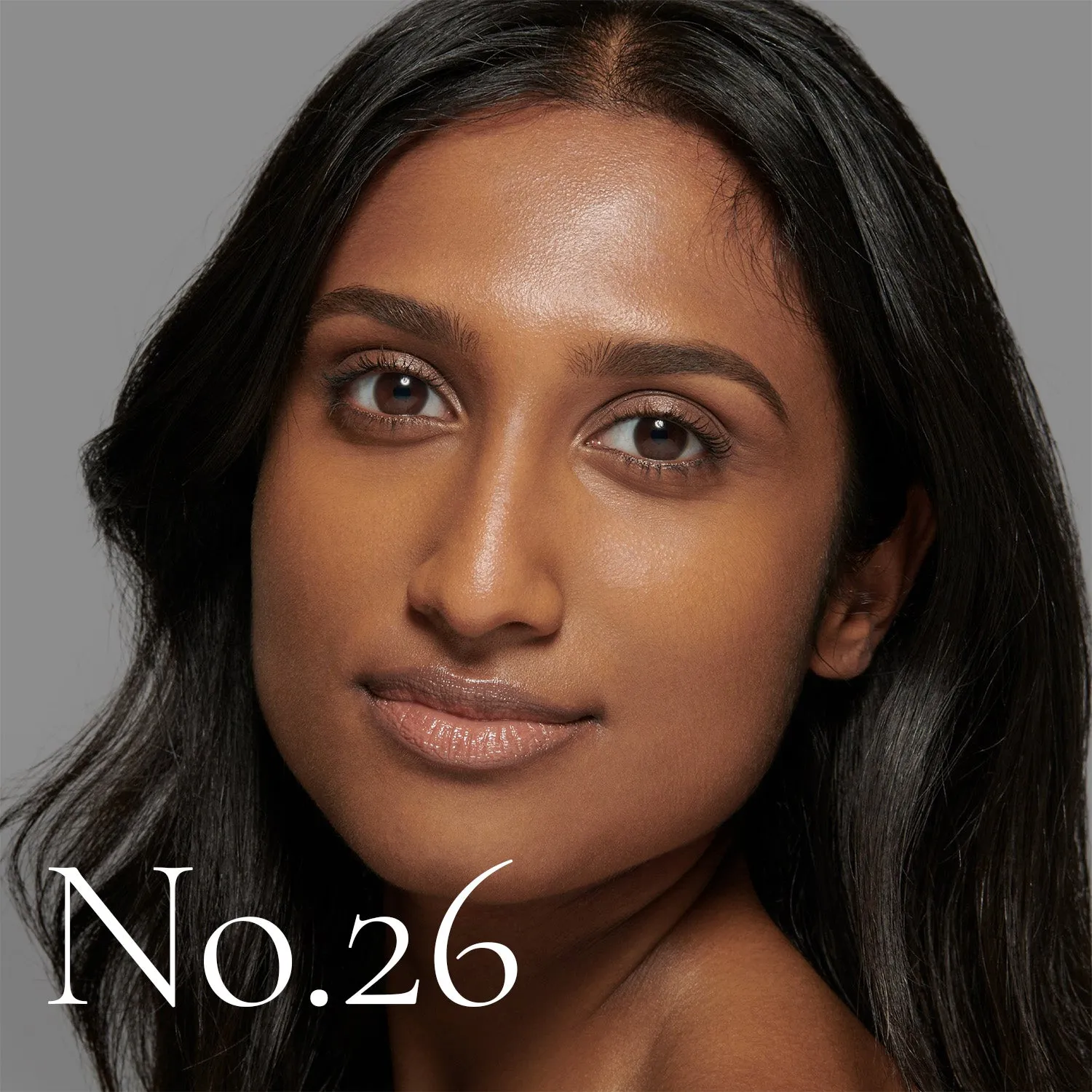 Lisa Eldridge The Foundation 26 fondotinta coprenza media