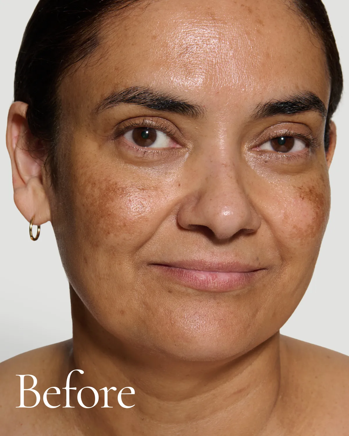 Lisa Eldridge Seamless Skin Tint T10.5 Fluido Leggero