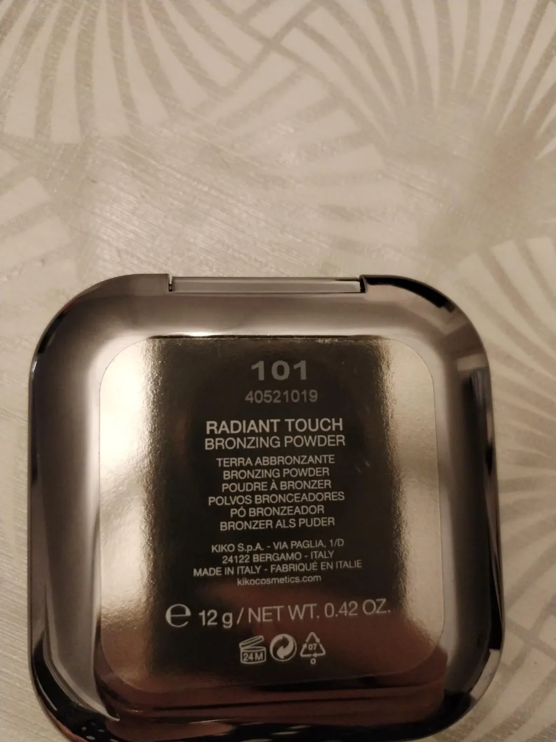 KIKO Milano Radiant Touch 101 terra abbronzante effetto luminoso