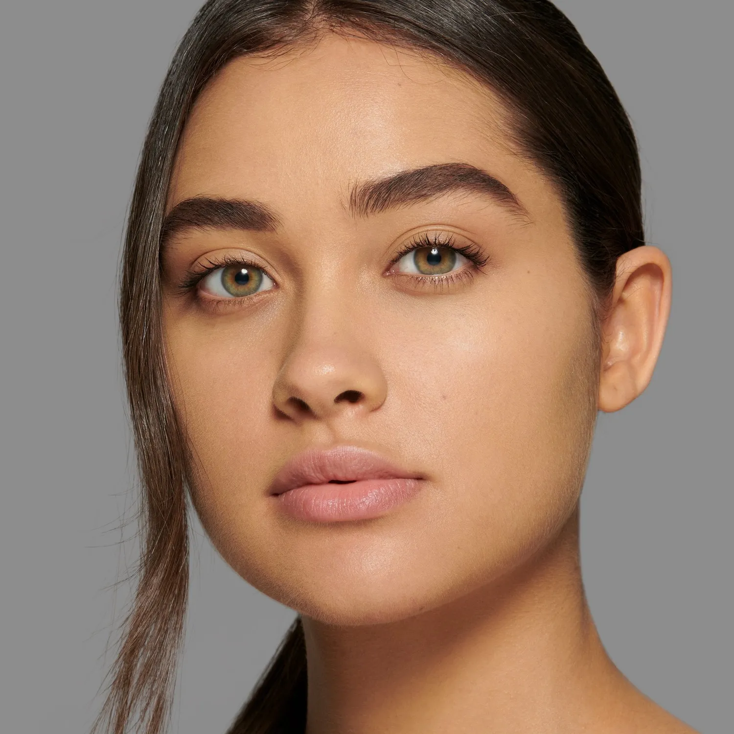 Lisa Eldridge The Foundation No.16 fondotinta naturale