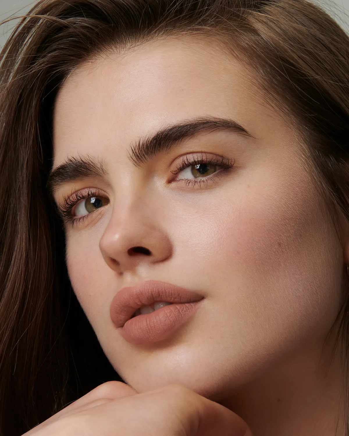 Lisa Eldridge Velveteen Fawn rossetto liquido matte