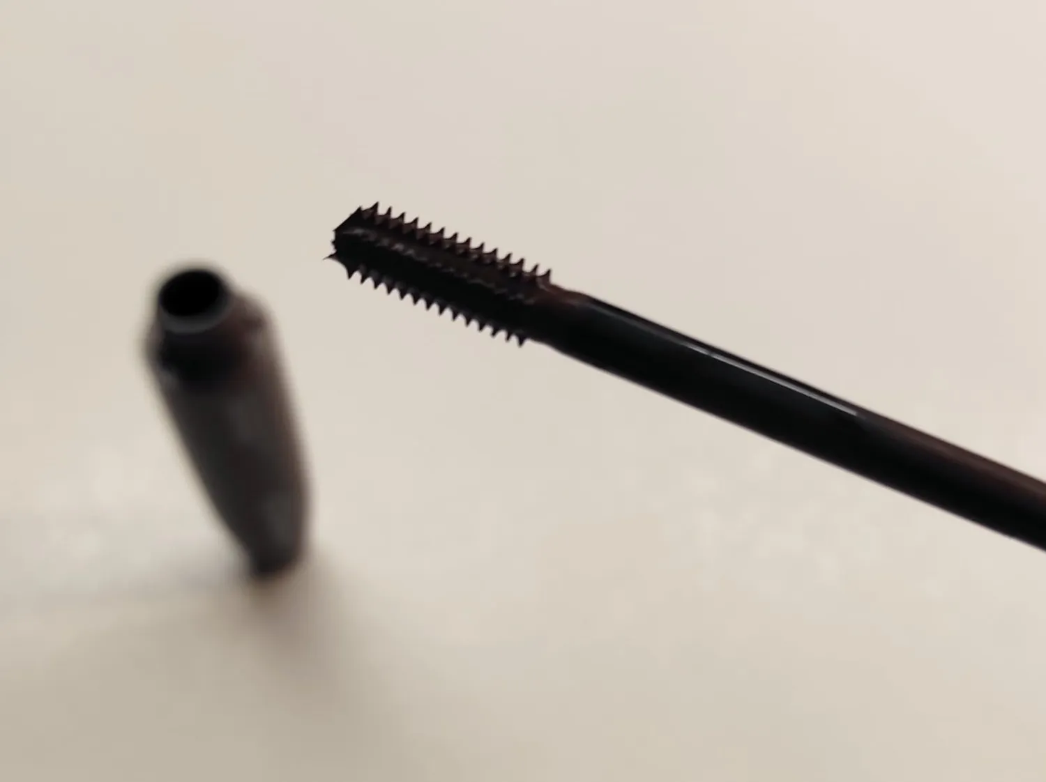 KIKO Milano Maxi Mod Colour 01 Electric Blue mascara volume 10 h