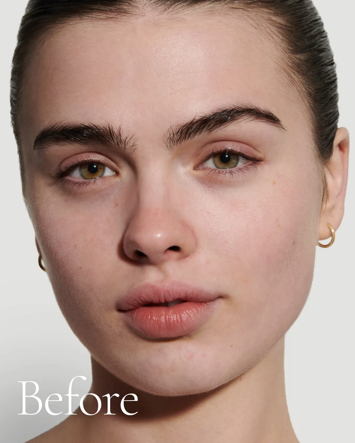 Lisa Eldridge Seamless Skin Enhancing Tint T4 tinta viso luminosa