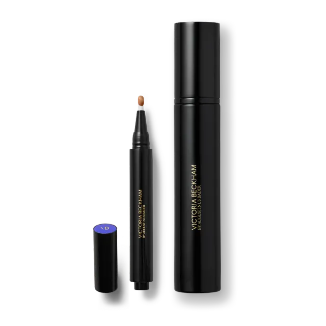 Victoria Beckham Beauty Daily Skin set illuminante correttore