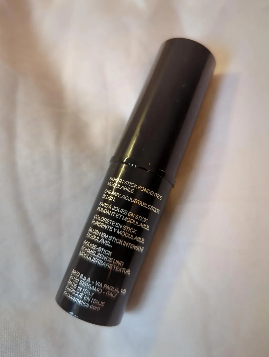 KIKO Velvet Touch Creamy Stick Blush 02 luminoso