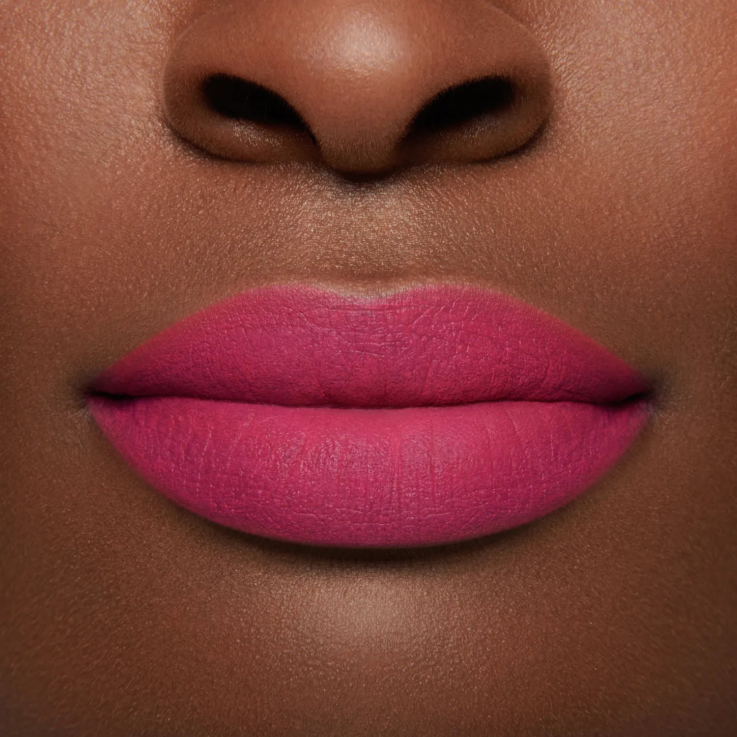 Lisa Eldridge True Velvet Velvet Carnival rossetto matte velluto