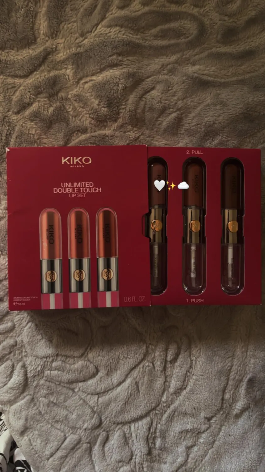 KIKO Unlimited Double Touch Kit Rossetto Liquido 3 Pezzi No Transfer