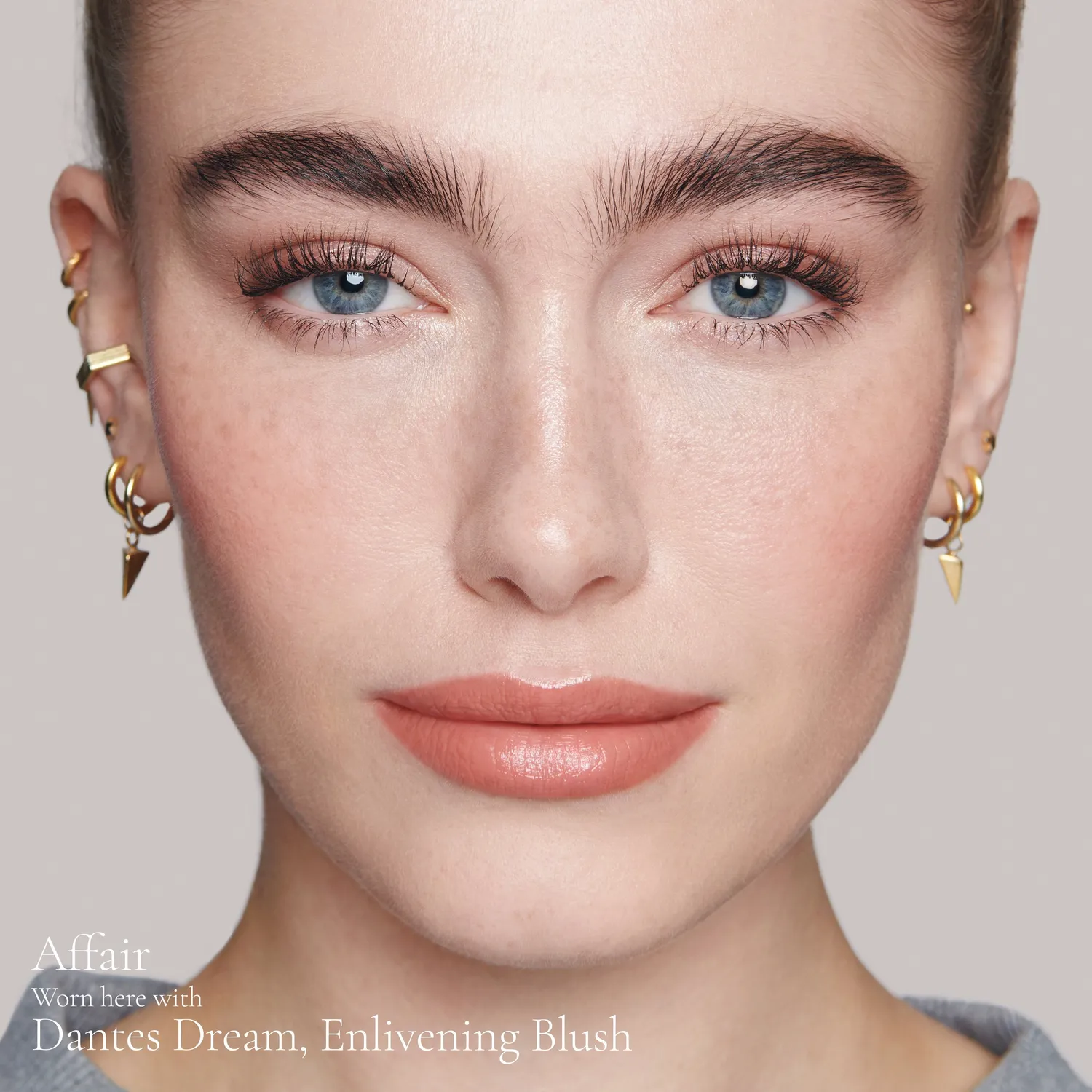 Lisa Eldridge Gloss Embrace lucidalabbra Affair marrone