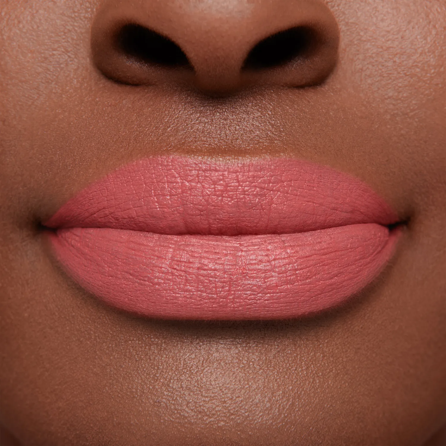 Lisa Eldridge Insanely Saturated Sunday Matinée rossetto rosa matte