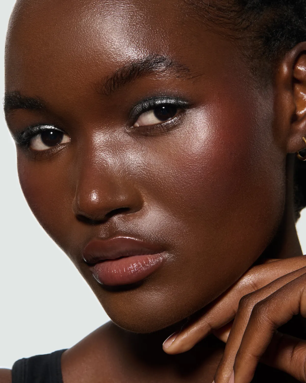 Lisa Eldridge Liquid Lurex Ombretto Liquido Aria Argento Freddo