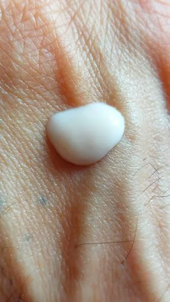 KIKO Skin Lover Instant Result primer viso idratante