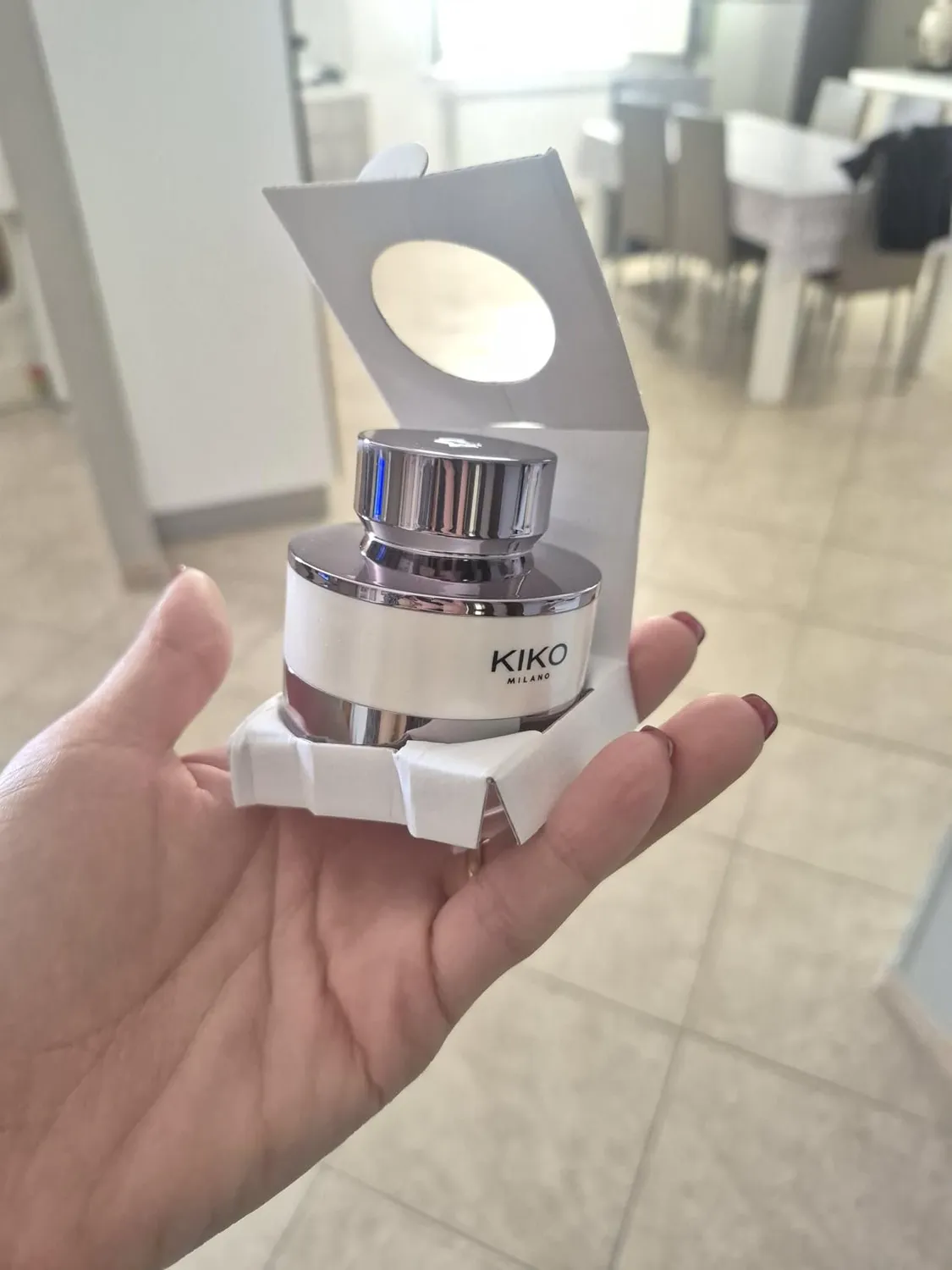 KIKO Invisible Touch Fixing Powder cipria viso opacizzante trasparente