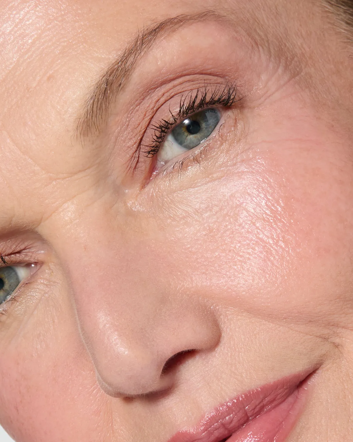 Lisa Eldridge Liquid Silk ombretto liquido Silvia