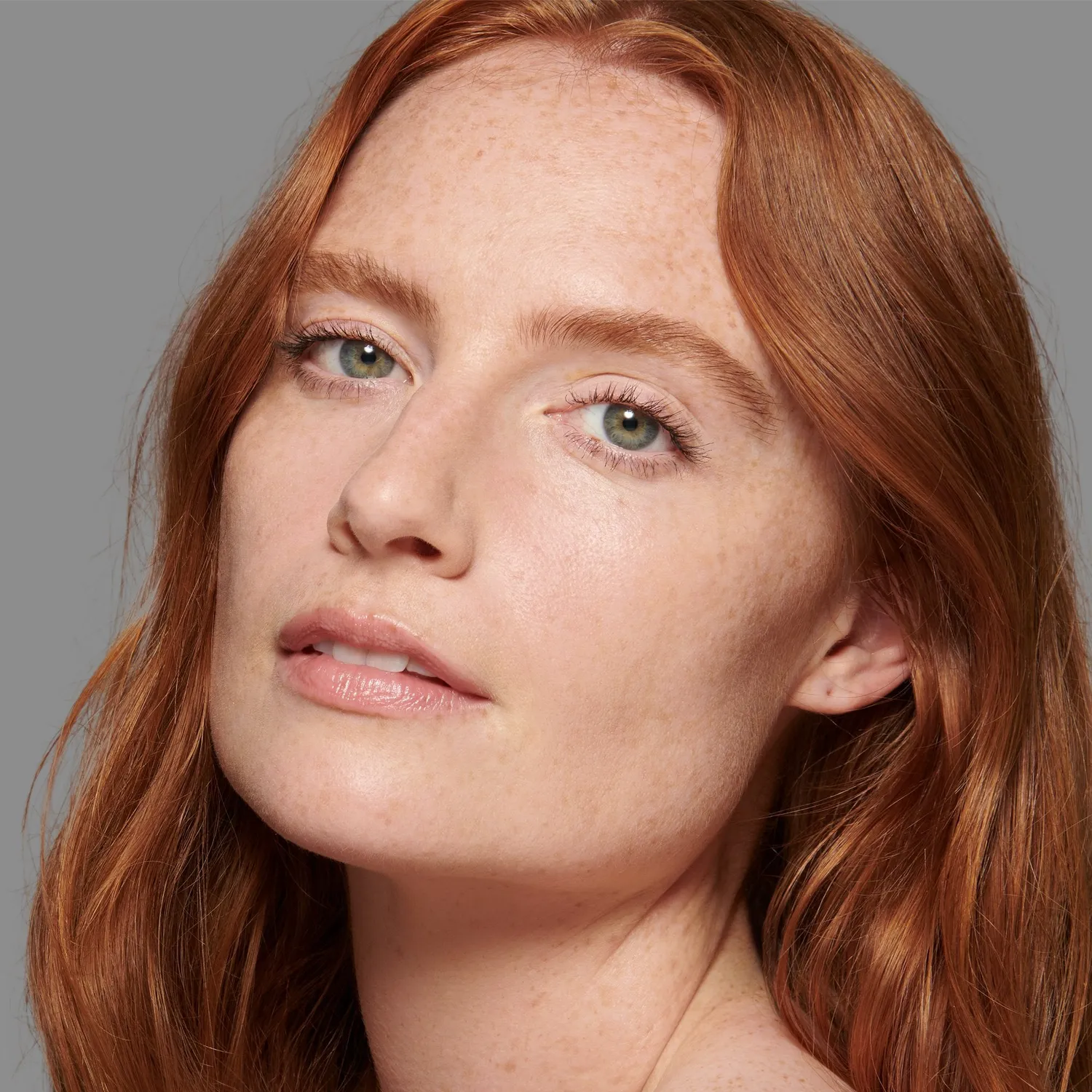 Lisa Eldridge The Foundation Shade No. 7 fondotinta neutro chiaro