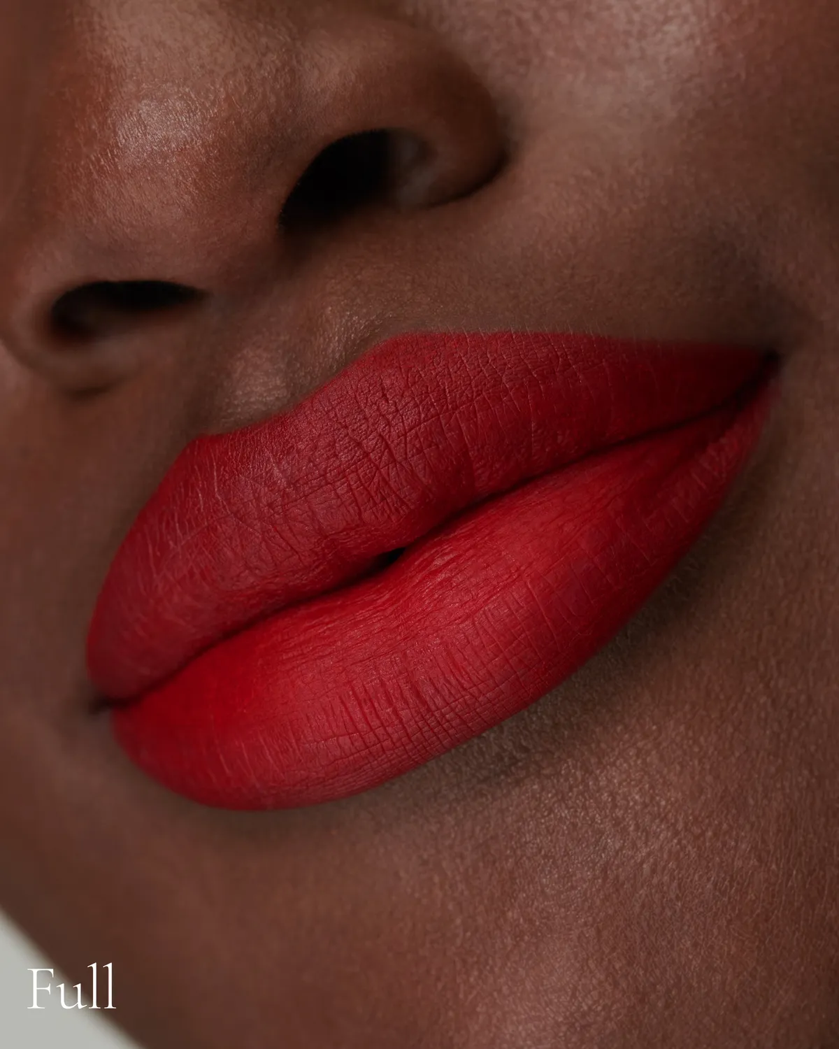 Lisa Eldridge Velveteen Ribbon Rossetto Liquido Rosso Opaco