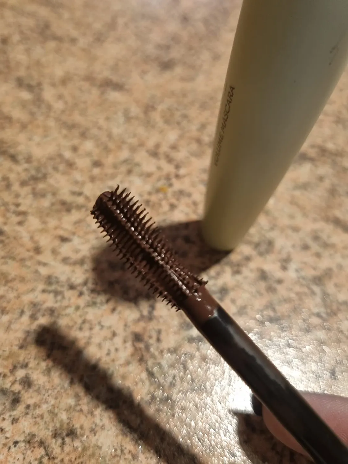 KIKO Green Me Volume Mascara 102 mascara volume estremo