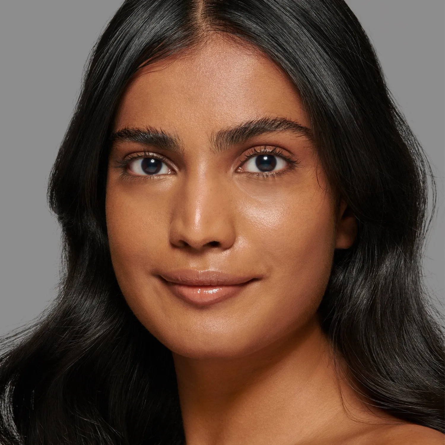 Lisa Eldridge The Foundation Fondotinta No.24 medio-freddo