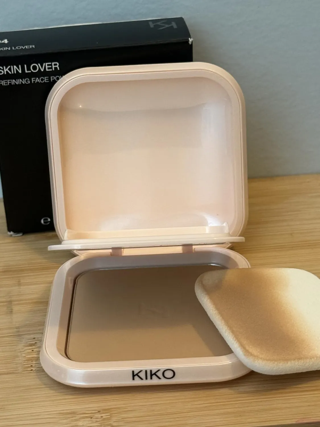 KIKO Skin Lover Powder Foundation 01 fondotinta compatto idratante