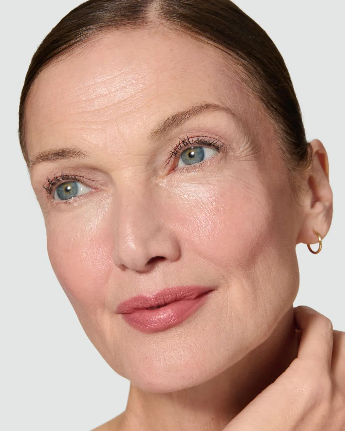 Lisa Eldridge Paige ombretto liquido Liquid Silk matte nude