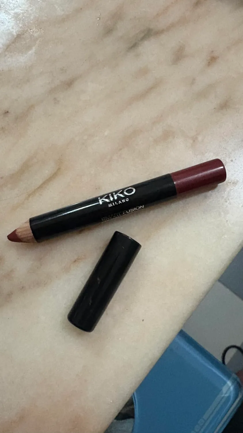 KIKO Milano Smart Fusion Creamy Lip Crayon 01 matitone 01 Rose Nacre luminoso