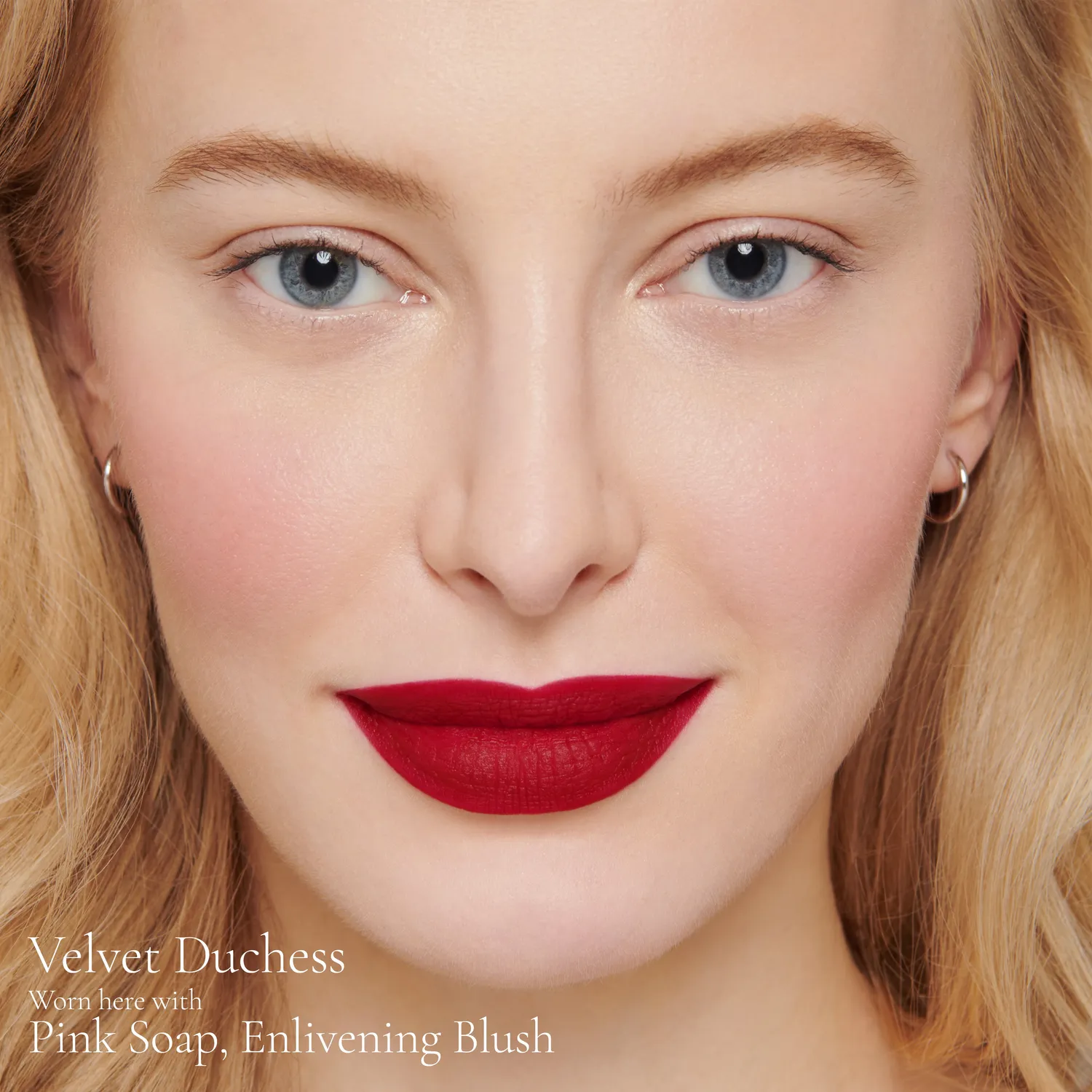 Lisa Eldridge True Velvet Velvet Duchess rossetto opaco