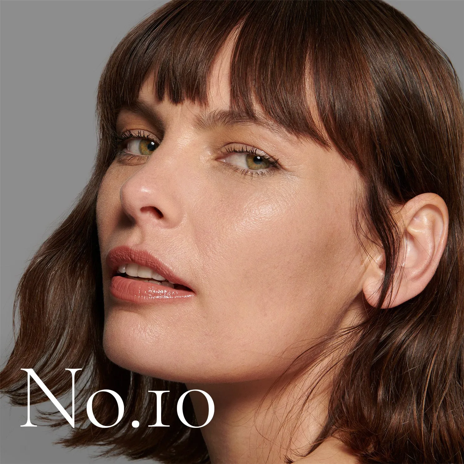 Lisa Eldridge The Foundation No.10 fondotinta neutro