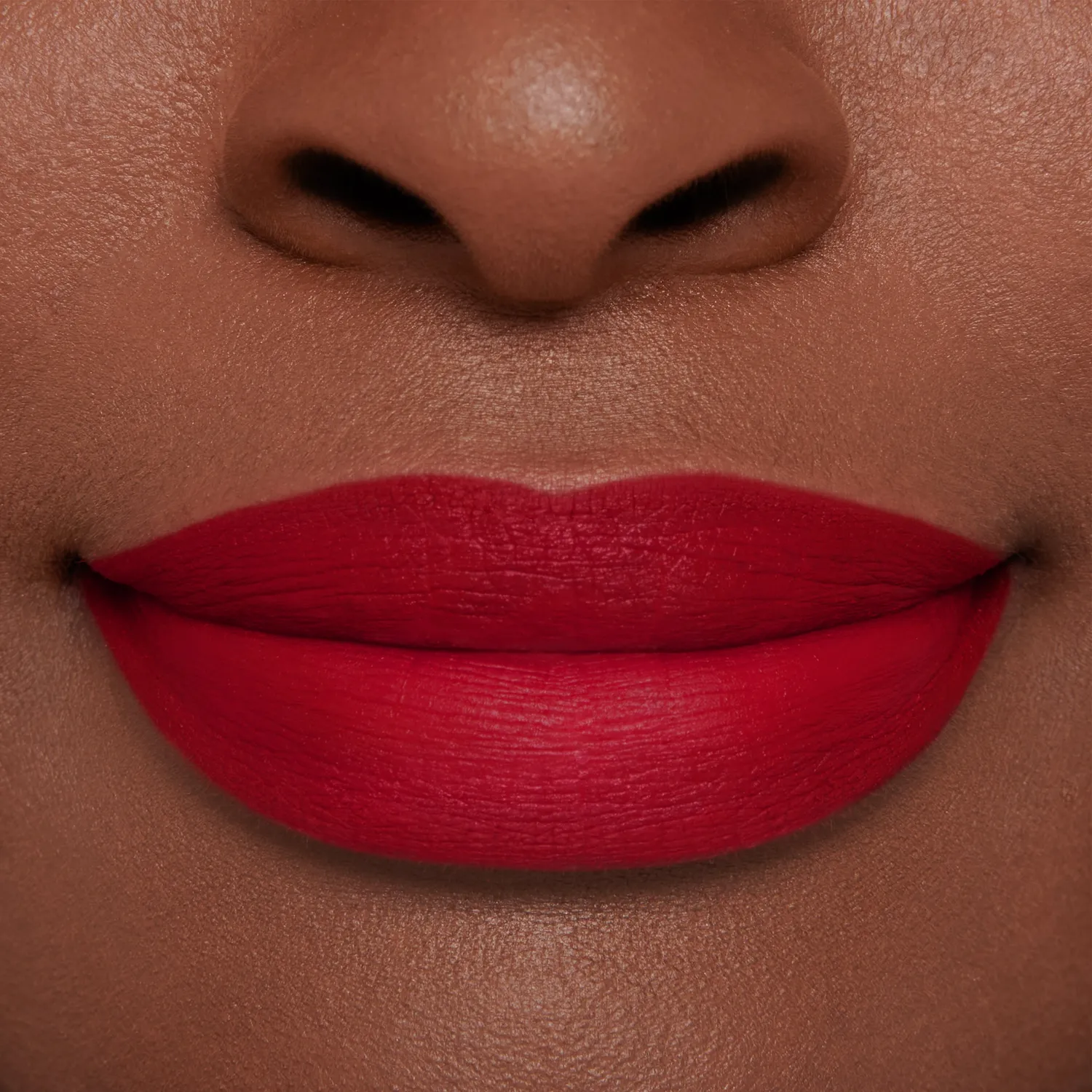 Lisa Eldridge Enhance and Define Duchess matita labbra rossa