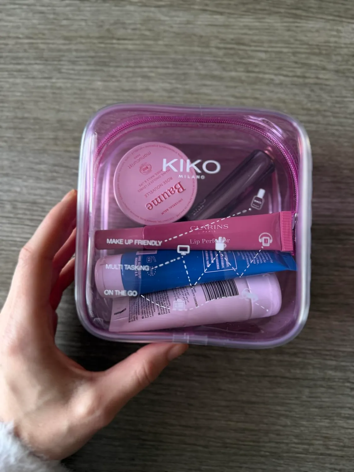 KIKO Transparent Beauty Case 002 pochette fucsia trucco