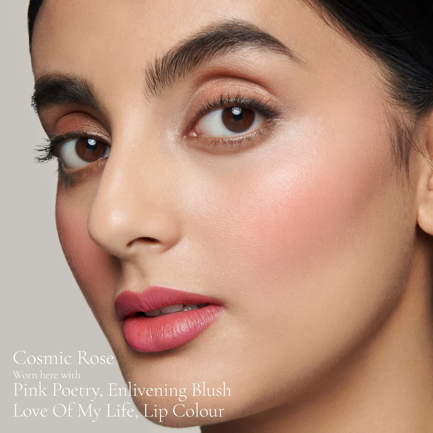 Lisa Eldridge Elevated Glow Cosmic Rose illuminante liquido