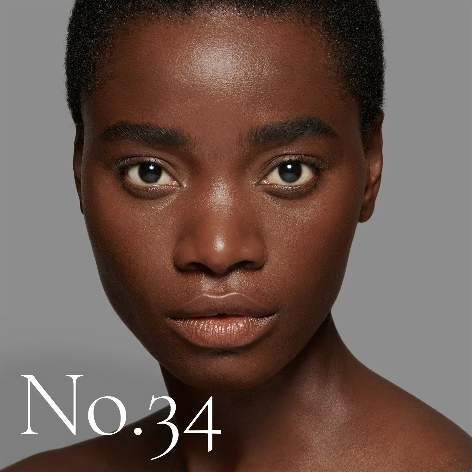 Lisa Eldridge No.34 The Foundation fondotinta coprente