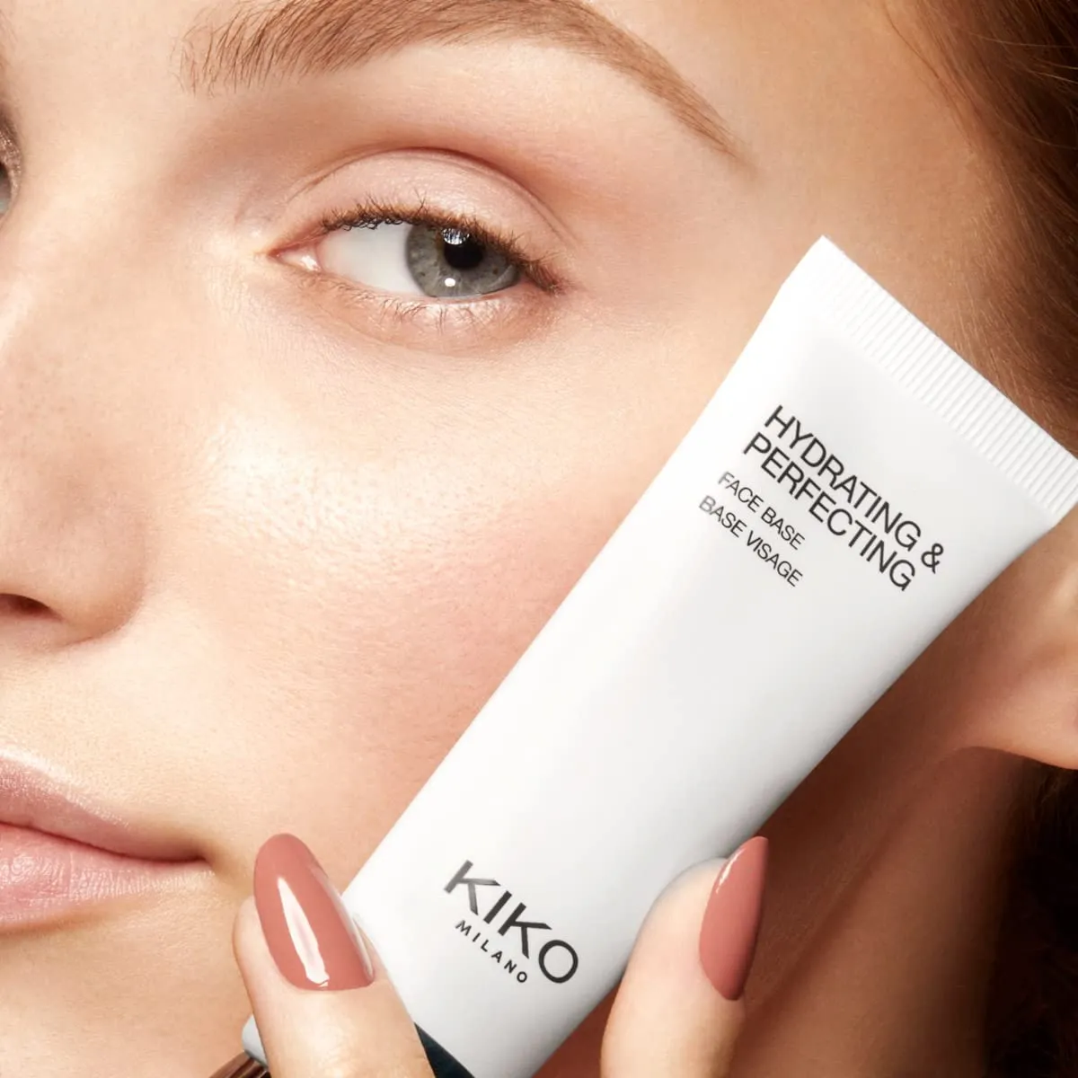 KIKO Milano Hydrating & Perfecting base viso idratante 2-in-1