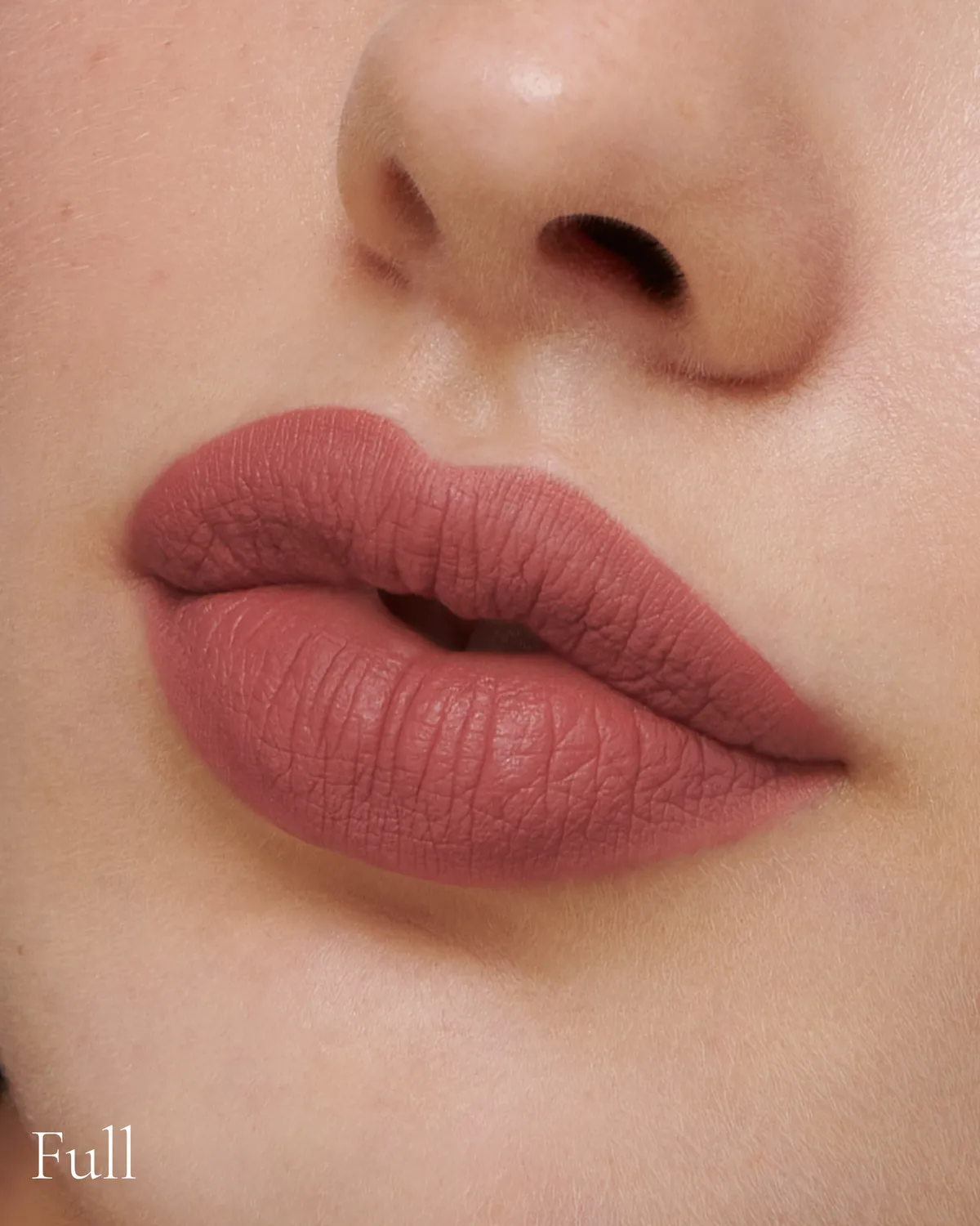 Lisa Eldridge Muse Velveteen rossetto liquido matte