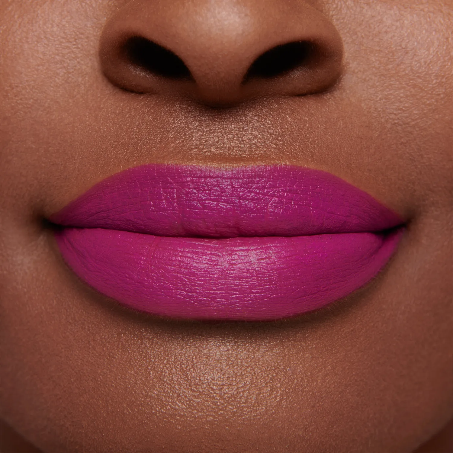 Lisa Eldridge Insanely Saturated New Wave rossetto magenta