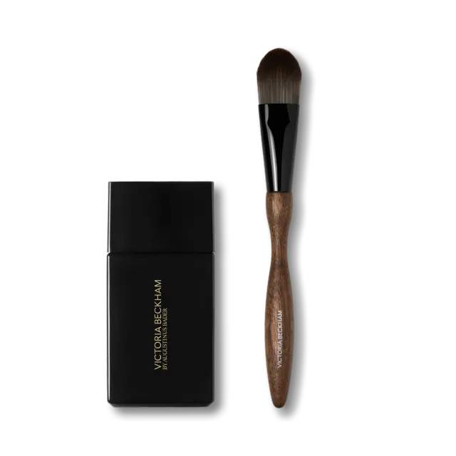 Victoria Beckham Beauty Foundation Brush Set fondotinta luminoso