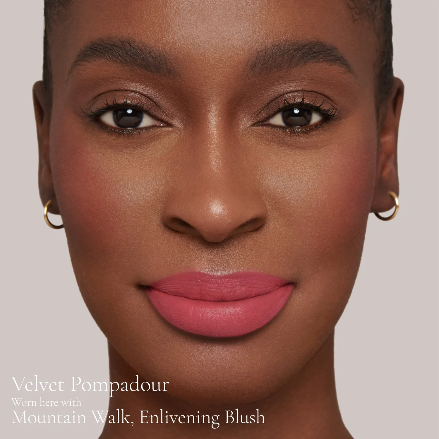 Lisa Eldridge True Velvet Velvet Pompadour rossetto rosa opaco