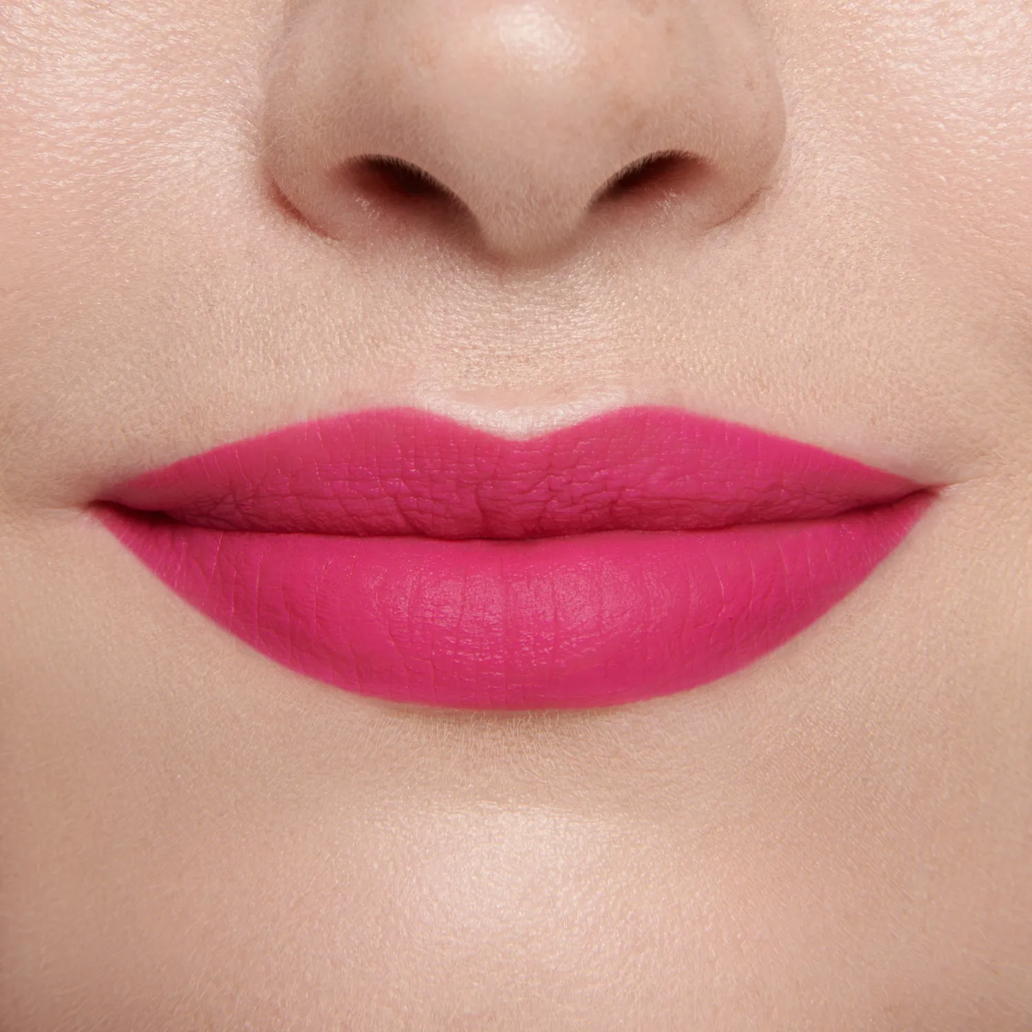 Lisa Eldridge True Velvet Velvet Carnival rossetto matte velluto