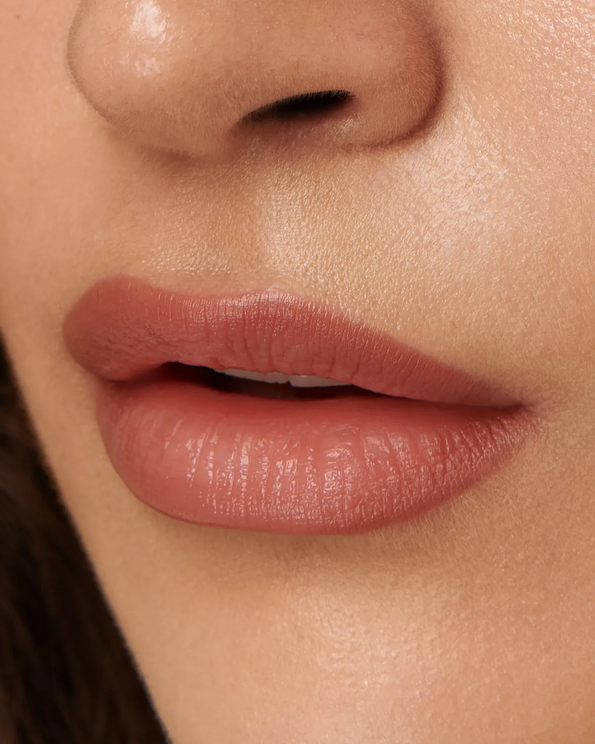 Lisa Eldridge Sculpt and Shade 1W Light Tan matita labbra matte