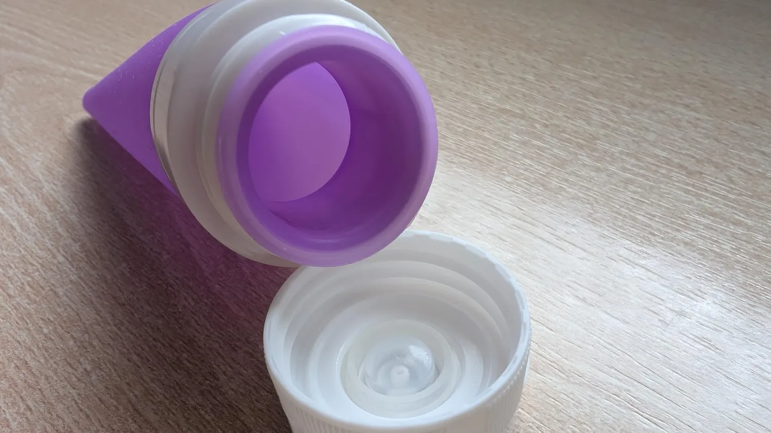 KIKO Milano Reusable Bottle 100 ml flacone viaggio squeezable