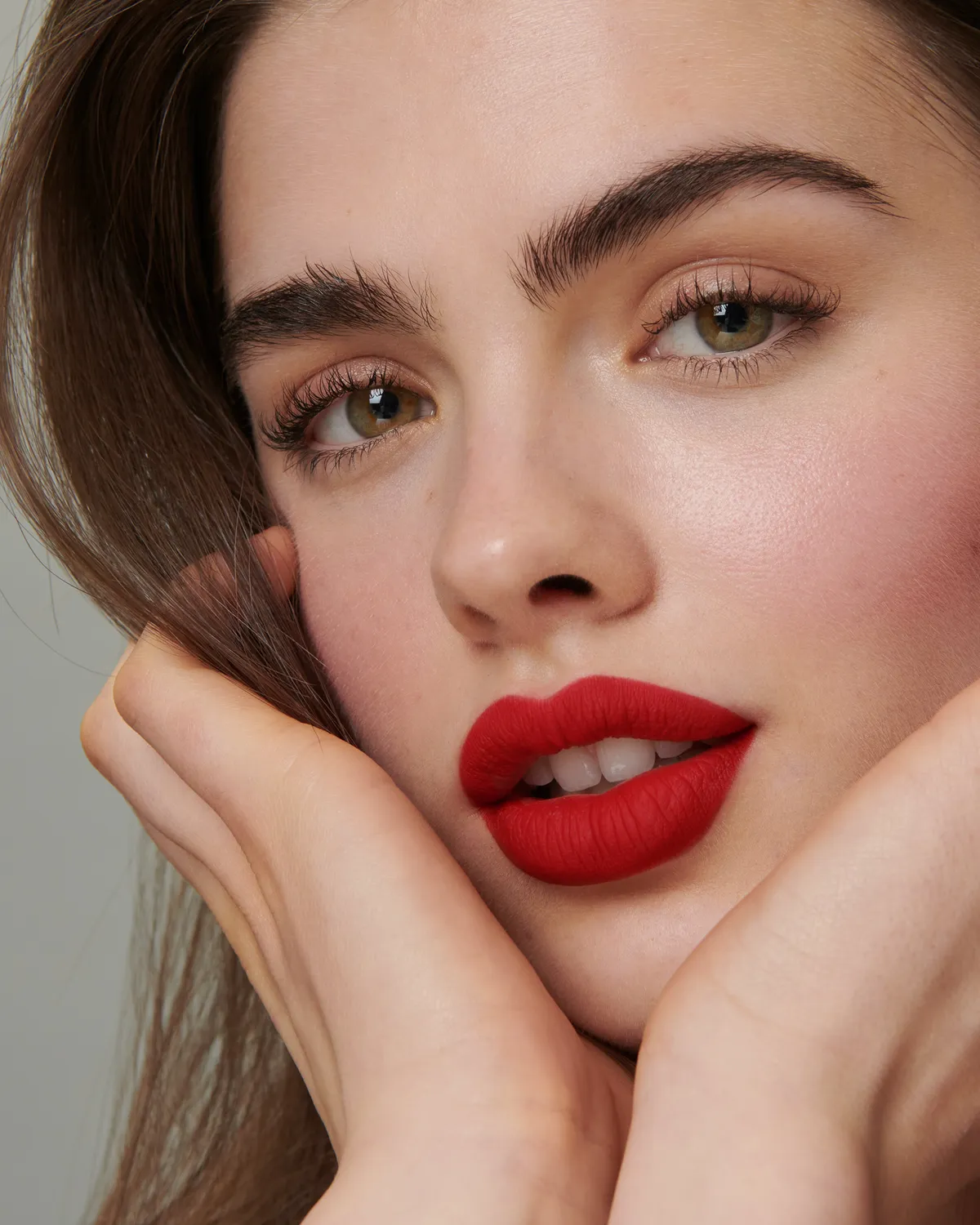 Lisa Eldridge Velveteen Ribbon Rossetto Liquido Rosso Opaco