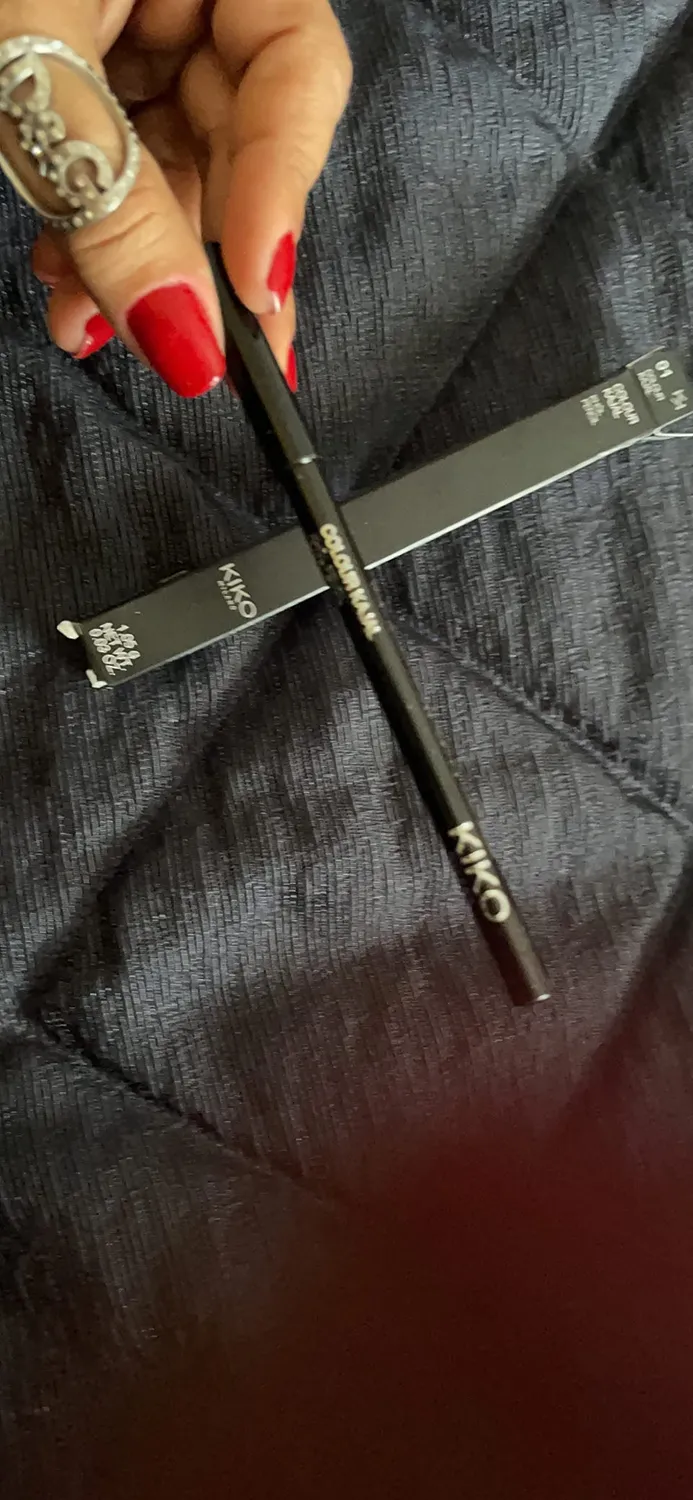 KIKO Colour Kajal 01 matita occhi nera khol