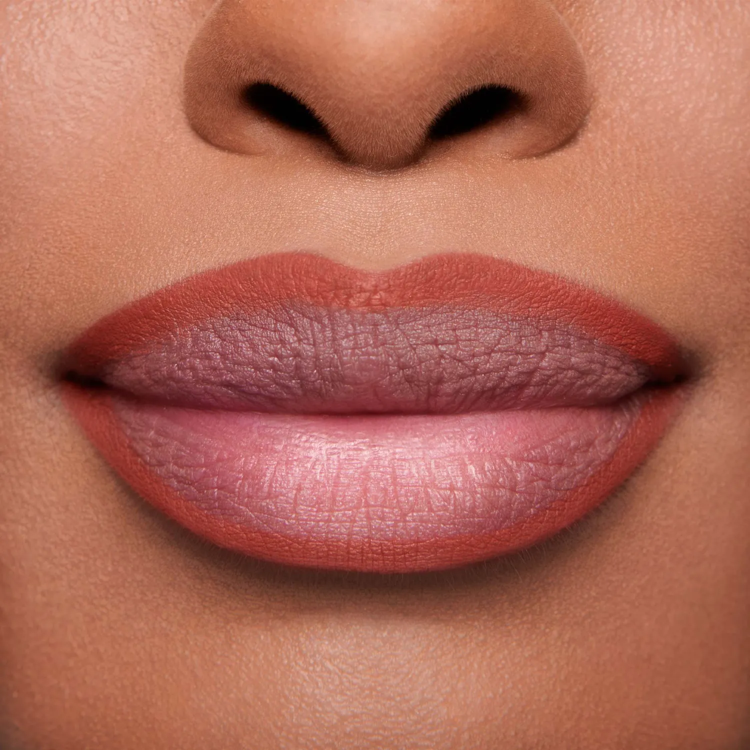 Lisa Eldridge Enhance and Define Cinnabar Matita Labbra Rossa