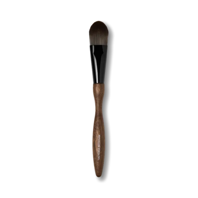 Victoria Beckham 10 Flat Complexion Brush pennello fondotinta vegano