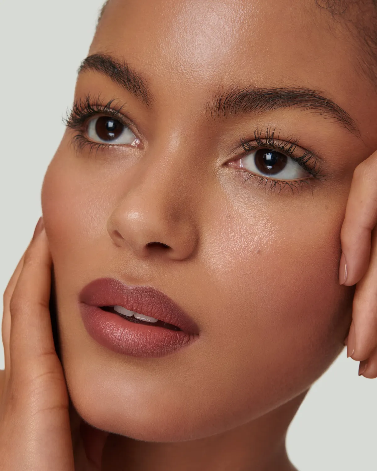 Lisa Eldridge Sculpt Shade 3C matita labbra Deep Berry