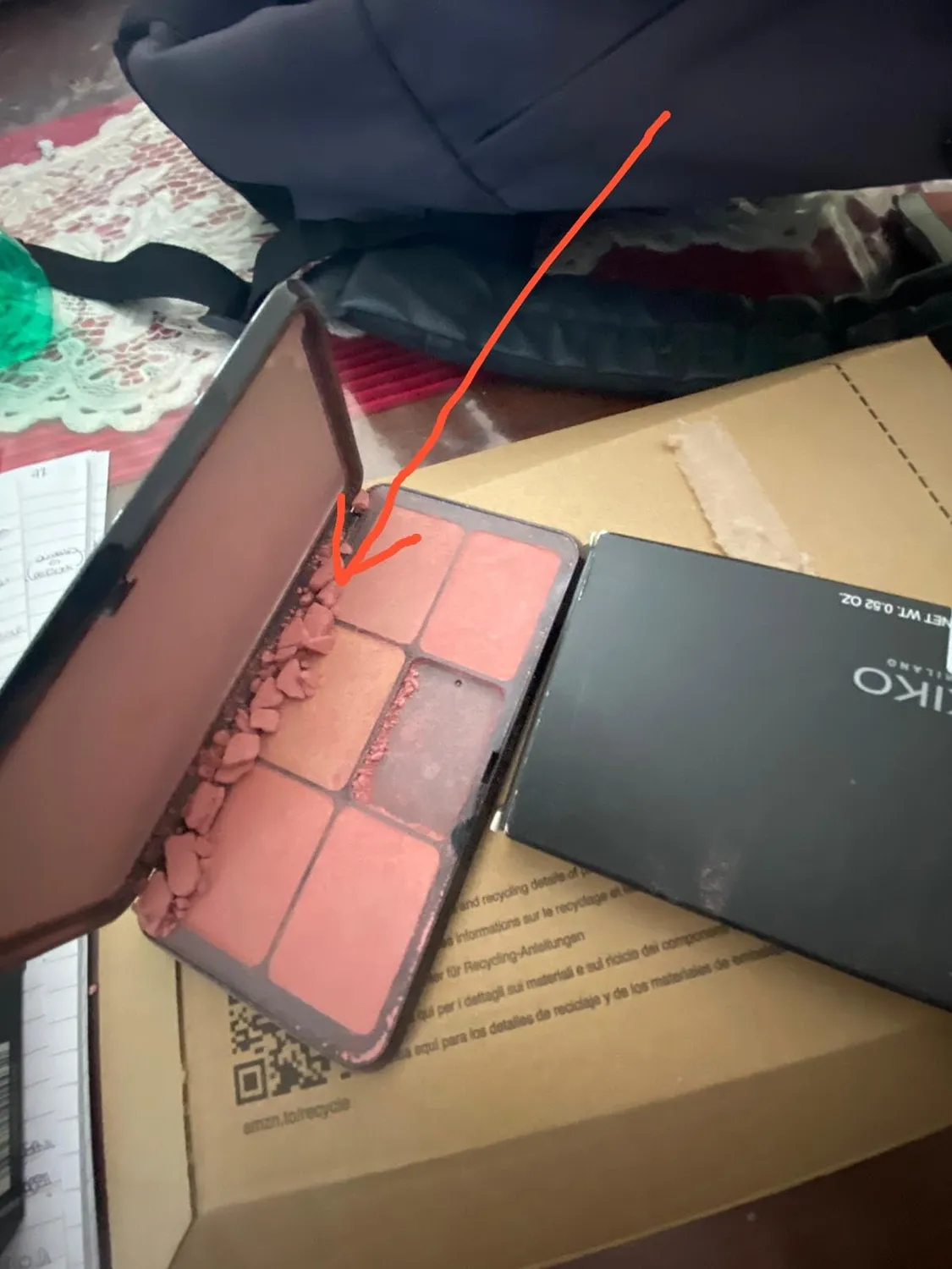 KIKO Irresistible Total Look Palette viso Light Medium 6 polveri
