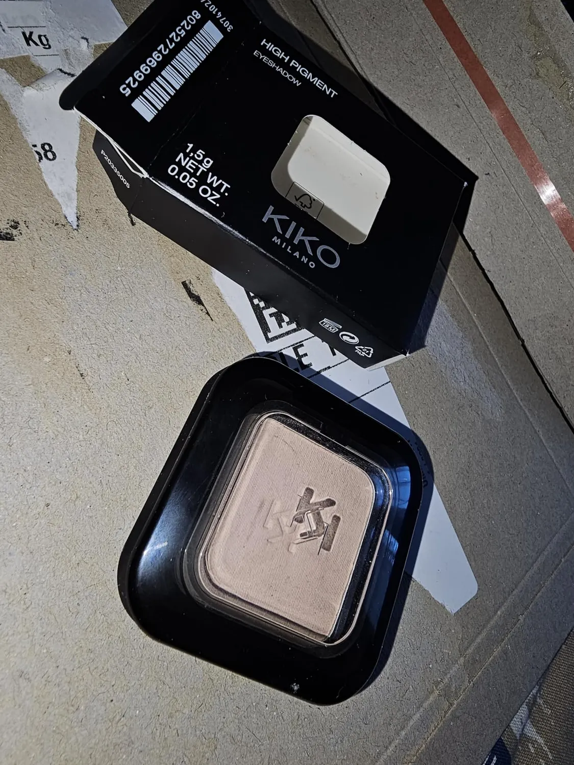 KIKO High Pigment Eyeshadow 19 ombretto matte beige