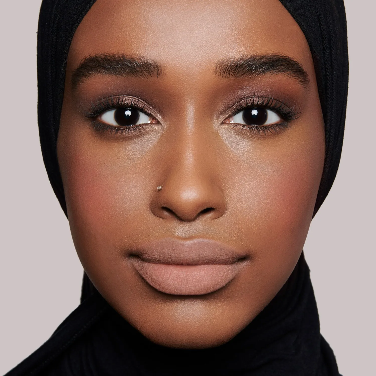 Lisa Eldridge True Velvet Lip Colour Velvet Fawn rossetto marrone